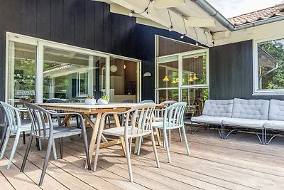 12 Personen Ferienhaus in Hals-By Traum