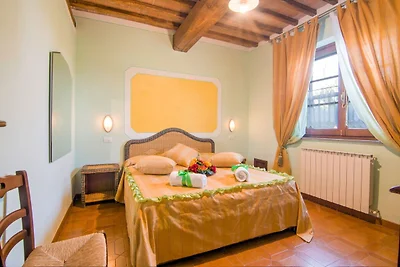 Grande casa colonica con piscina