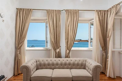 Strandvilla in Orebić mit Whirlpool