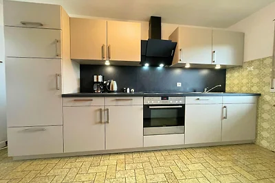 Ferienhaus in Birresborn mit Balkon