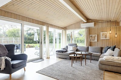 4 Sterne Ferienhaus in Idestrup-By Traum