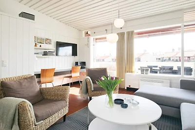 6 person holiday park home in Sæby