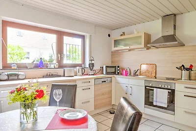 Sonnige Wohnung in Bad Driburg mit Garten