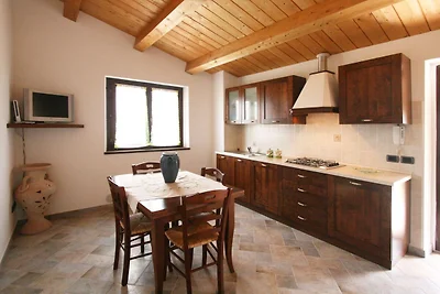 Villa in Cagli mit privatem Garten