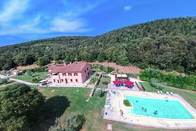 Elegante appartamento con piscina a 1 ora da...