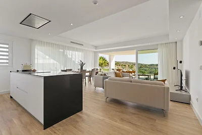 Geräumiges Apartment für 4 mit Sonnenterrasse