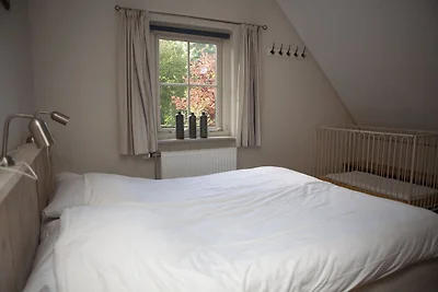Geräumiges Bauernhaus in der Nähe der Veluwe