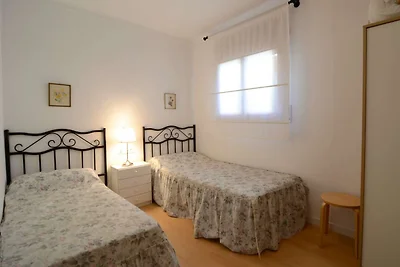 Apartment with terrace in Costa Brava