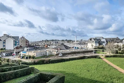 Apartment in Arzon mit Terrasse und Blick auf...