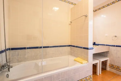 Villa in Galé in der Nähe des Strandes São...