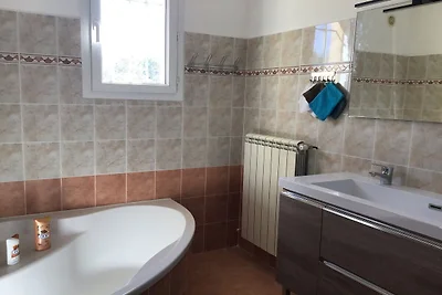 Villa in Okzitanien mit Pool und Garten