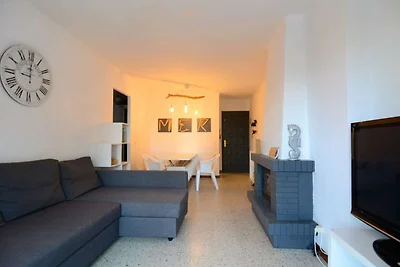 Appartamento con vasca da bagno a Estartit