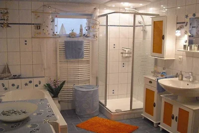 Ferienwohnung mit 2 Schlafzimmer