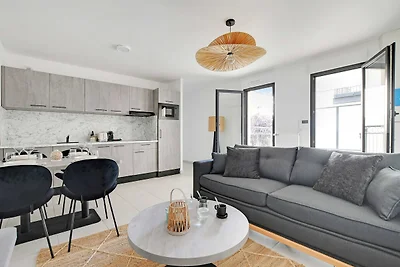 Ferienwohnung Familienurlaub Suresnes