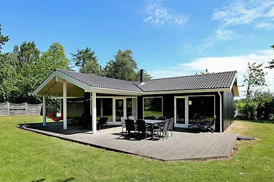 10 Personen Ferienhaus in Gilleleje-By Traum