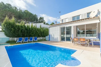 Küstenferienhaus mit privatem Pool