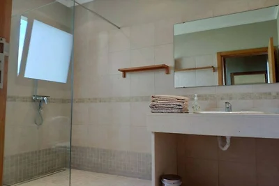 Villa 17°West mit Pool