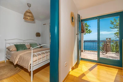 Casa vista mare con bagnoschiuma