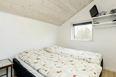 4 sterren vakantie huis in Væggerløse-By...