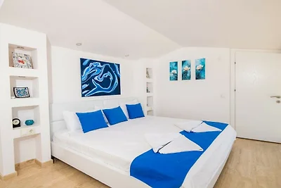 Villa in Kalkan met zwembad