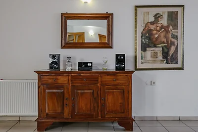 Villa in Episkopi nahe Karteros Strand