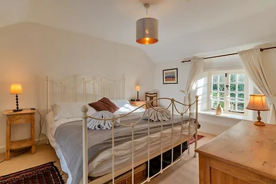 Rural Cottage Near Beaches and Coast, No...
