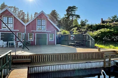 9 Personen Ferienhaus in MOSTERHAMN-By Traum