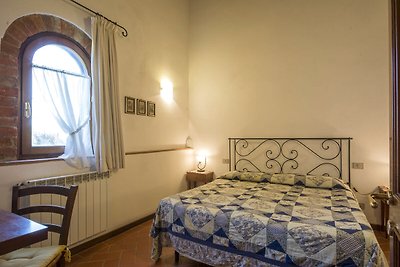 Schönes Bauernhaus in Castelfiorentino mit...