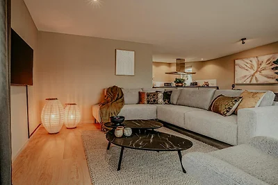 Hausboot in Niederlande mit eigenem Steg