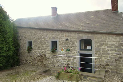 Casa vacanze a Treignes con giardino