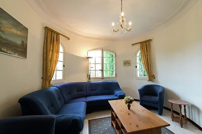 Wunderschöne Villa in Nyons mit Swimmingpool