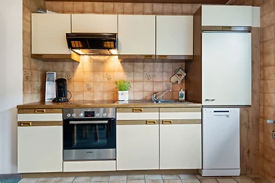 Gemütliches Apartment in Mühlbach mit Balkon
