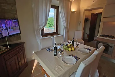 Modern luxe appartement met zwembad