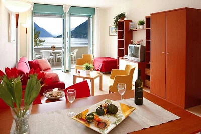 Ferienunterkunft in Porlezza mit Seeblick
