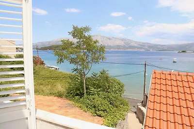 Charmantes Ferienhaus mit Terrasse in...