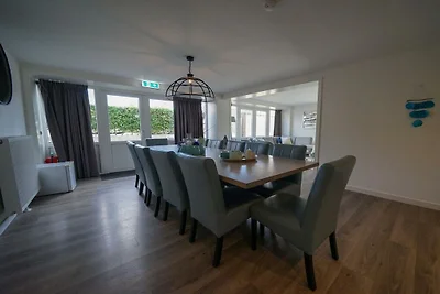 Ferienhaus in Nunspeet mit Terrasse