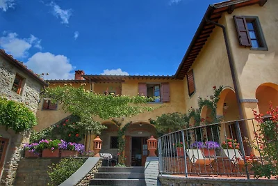 Moderna casa vacanze a Loro Ciuffenna con...