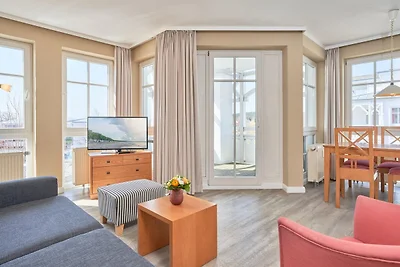 Schöne Ferienwohnung mit Wanne und großem Bal...
