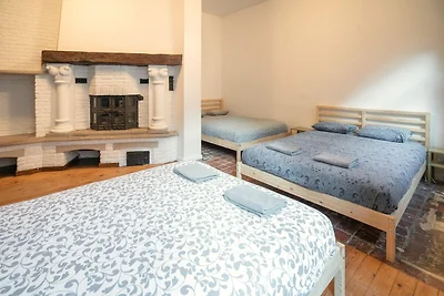 Geräumige Wohnung am Flussufer für 9 Personen