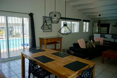 Begrüßendes Ferienhaus in Santa Cristina d "A...