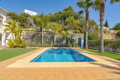 Luxuriöse Villa mit Swimmingpool in Benissa...