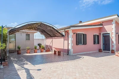 Moderna e confortevole Villa con piscina priv...