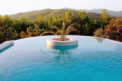 Demeure boutique avec piscine à Ibiza.