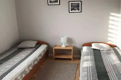 Ferienhaus, Garten mit Spielplatz und...