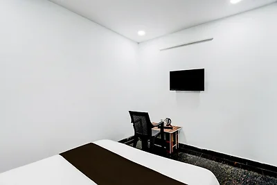 Super Hotel O Malkajgiri