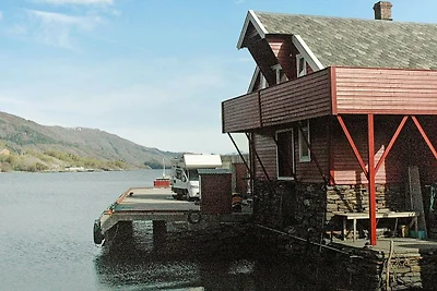 4 Personen Ferienhaus in Sørbøvåg