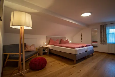 Stary Leśniczy Lodge Hella