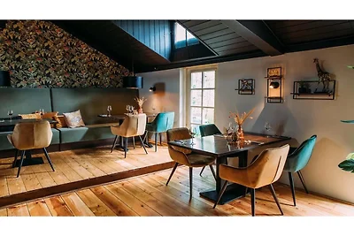 Luxe lodge voorzien van sauna en stoomcabine