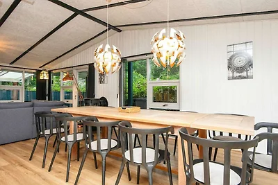 12 Personen Ferienhaus in Glesborg-By Traum