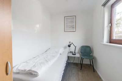 Geschmackvoll eingerichteter freistehender Bu...